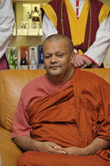 中国汉传密宗-圣密宗金刚禅佛教传统的圣密法器、密教法宝〝金刚水晶球〞